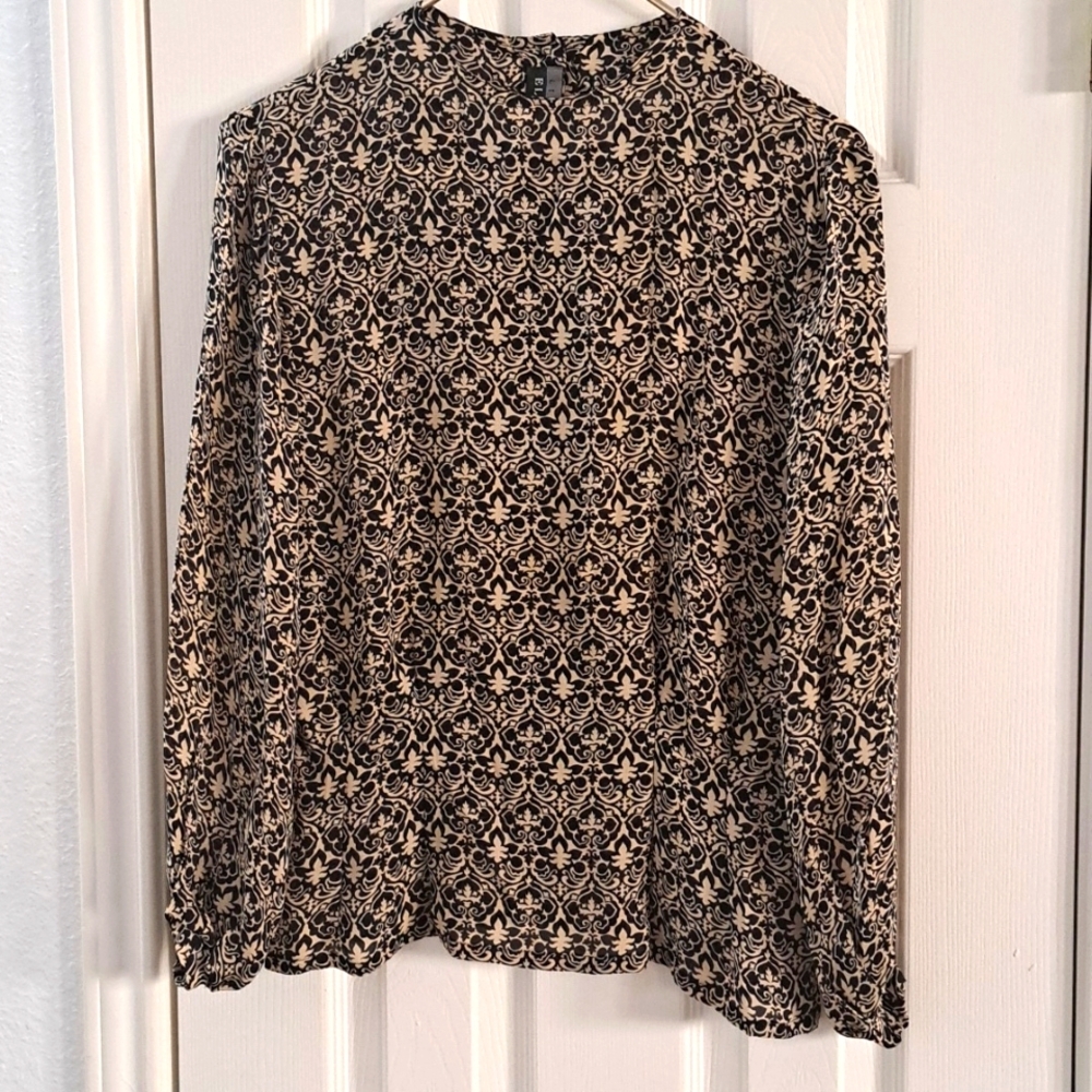 Ellen Tracy Linda Allard Black And Cream 100 Percent Silk  Blouse Vtg Sz 2